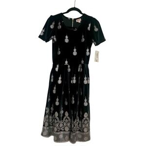 NWT‎ LULAROE AMELIA ELEGANT BLACK SILVER DIPPED EMBROIDERED SEQUIN DRESS SIZE M